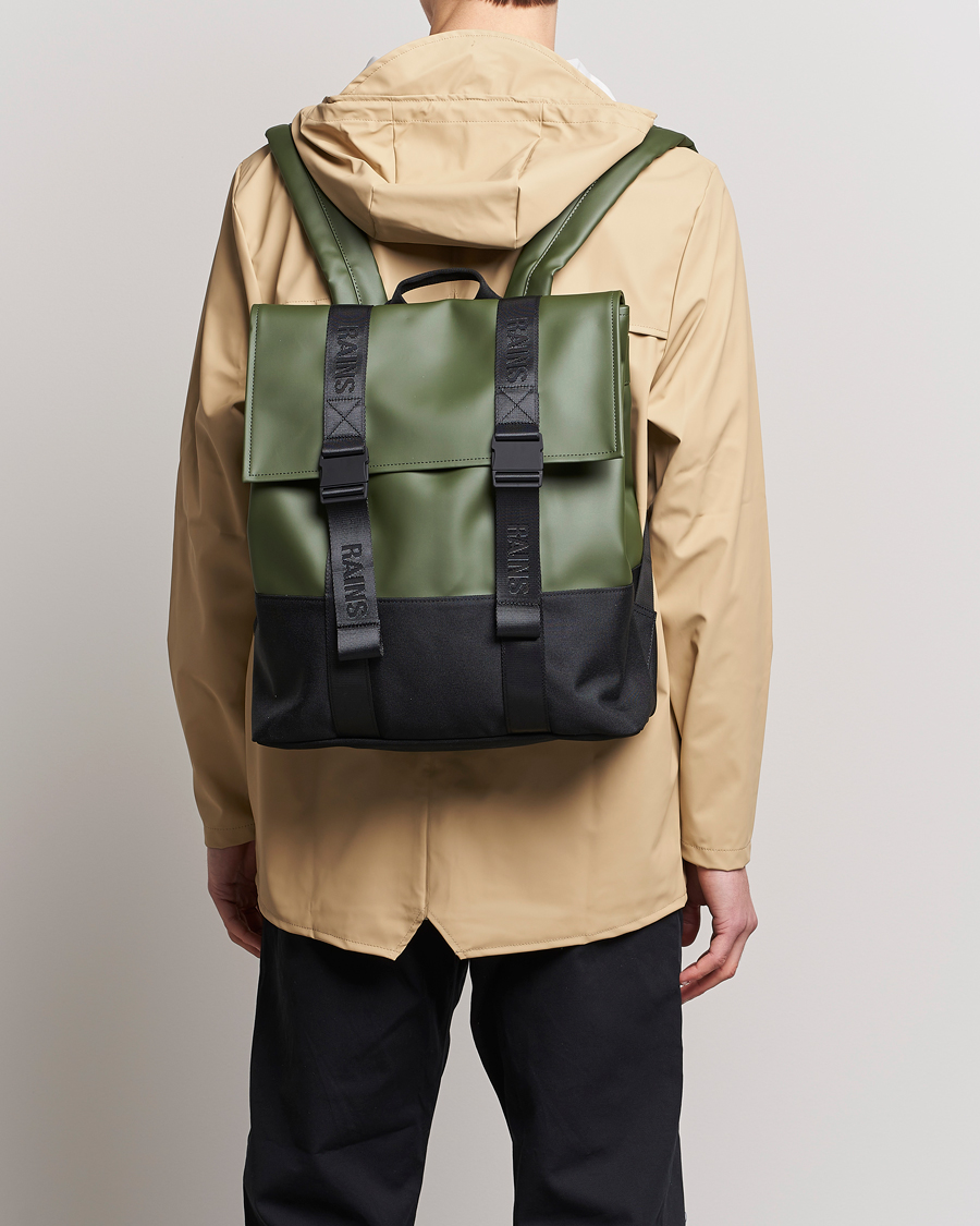 Mies | Reput | RAINS | Trail Messenger Bag Evergreen