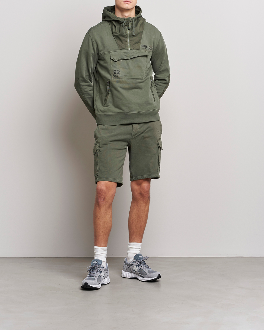 Mies | Shortsit | RLX Ralph Lauren | Terry Back Fleece Cargo Shorts Fossil Green