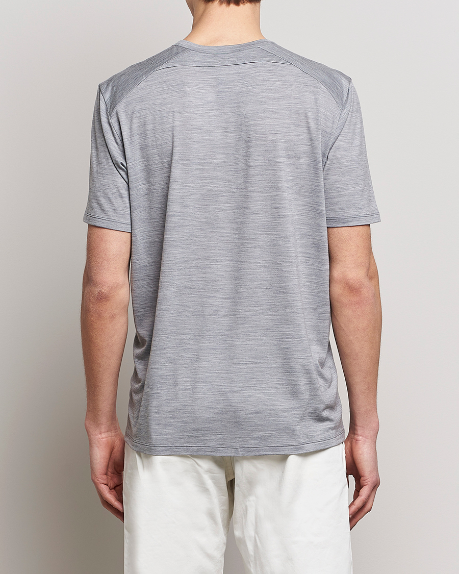 Mies | T-paidat | Arc'teryx Veilance | Frame Short Sleeve T-Shirt Void Heather