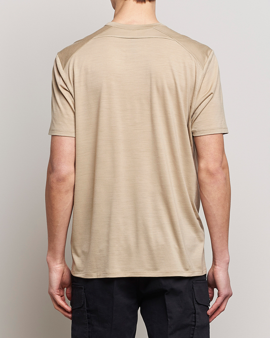 Mies | T-paidat | Arc'teryx Veilance | Frame Short Sleeve T-Shirt Dark Wicker