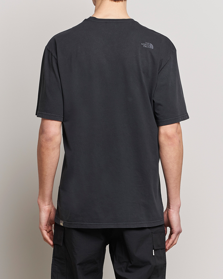 Mies | T-paidat | The North Face | Heritage Dyed T-Shirt Black