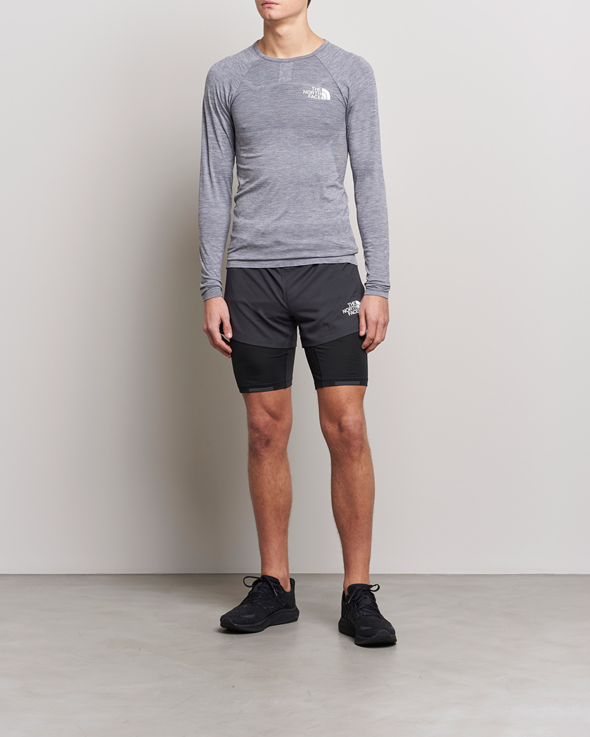 Mies | T-paidat | The North Face | Mountain Athletics Long Sleeve Meld Grey Heather