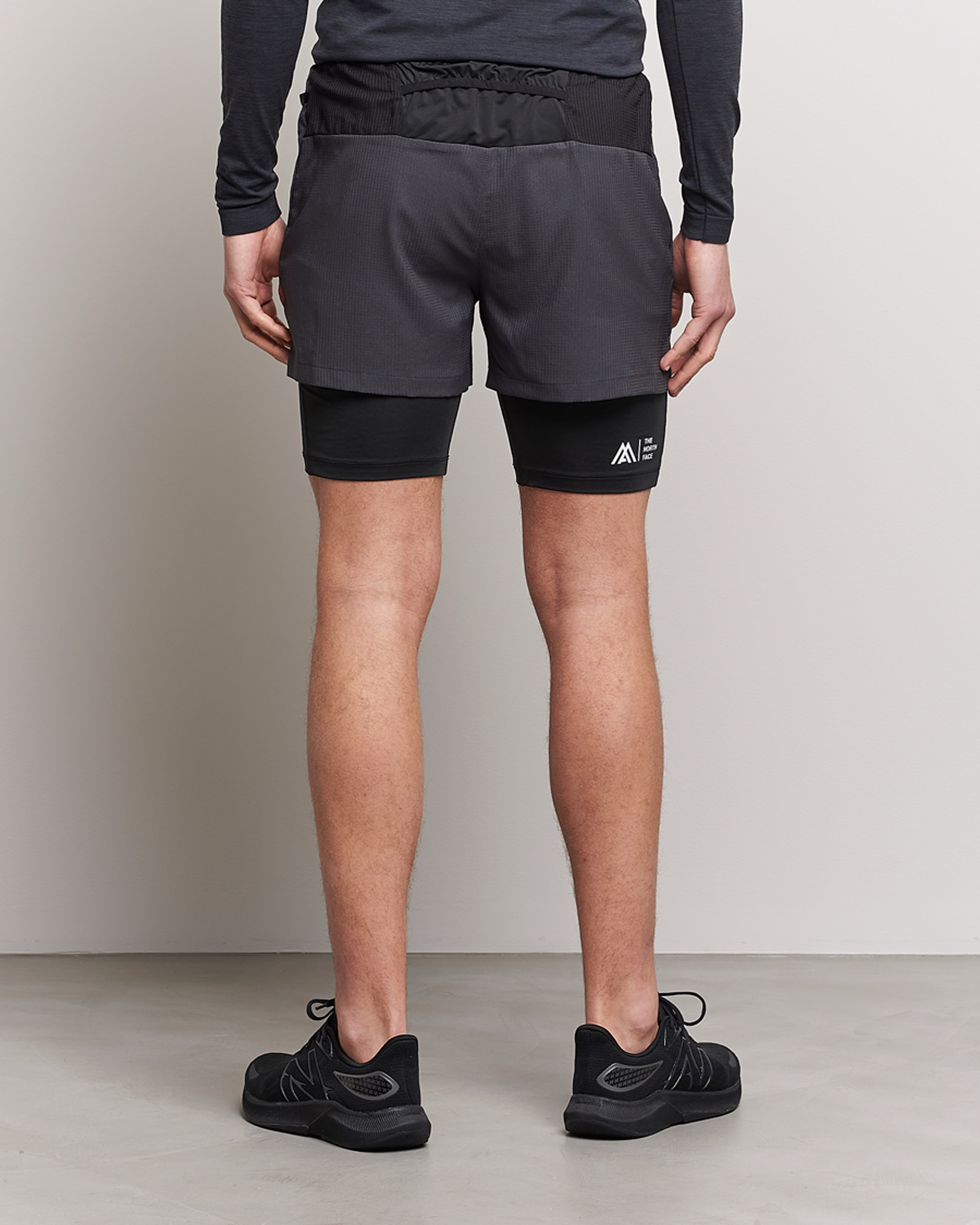 Mies | Shortsit | The North Face | Mountain Athletics Dual Shorts Black/Asphalt