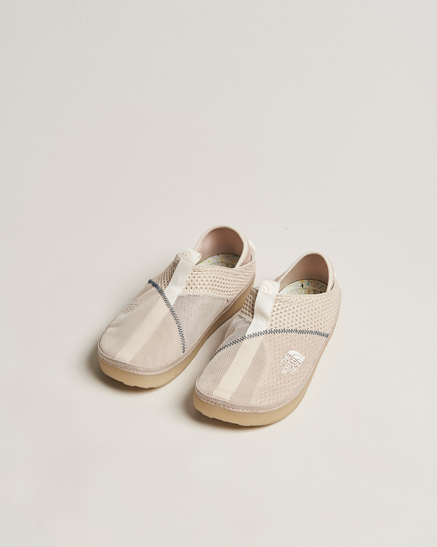 Mies | Vaelluskengät | The North Face | Base Camp Mules Sandstone