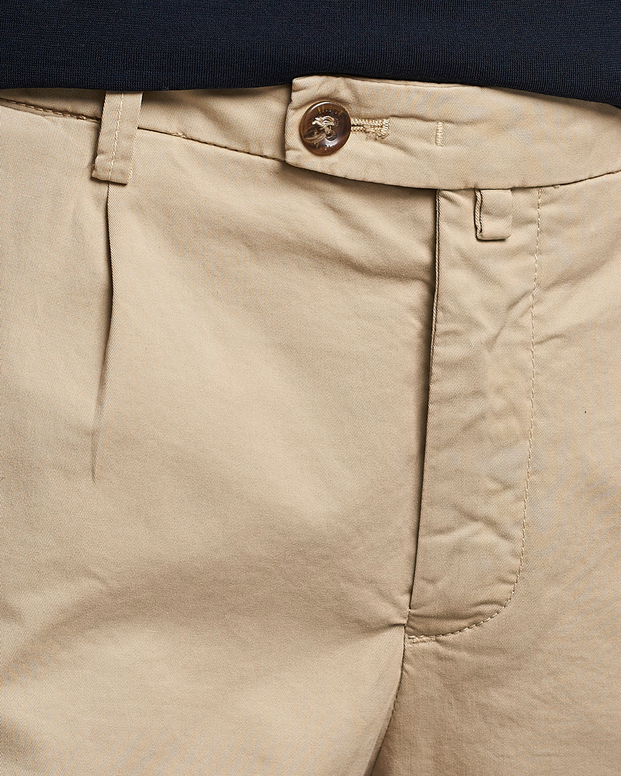 Mies | Shortsit | Briglia 1949 | Pleated Cotton Shorts Beige