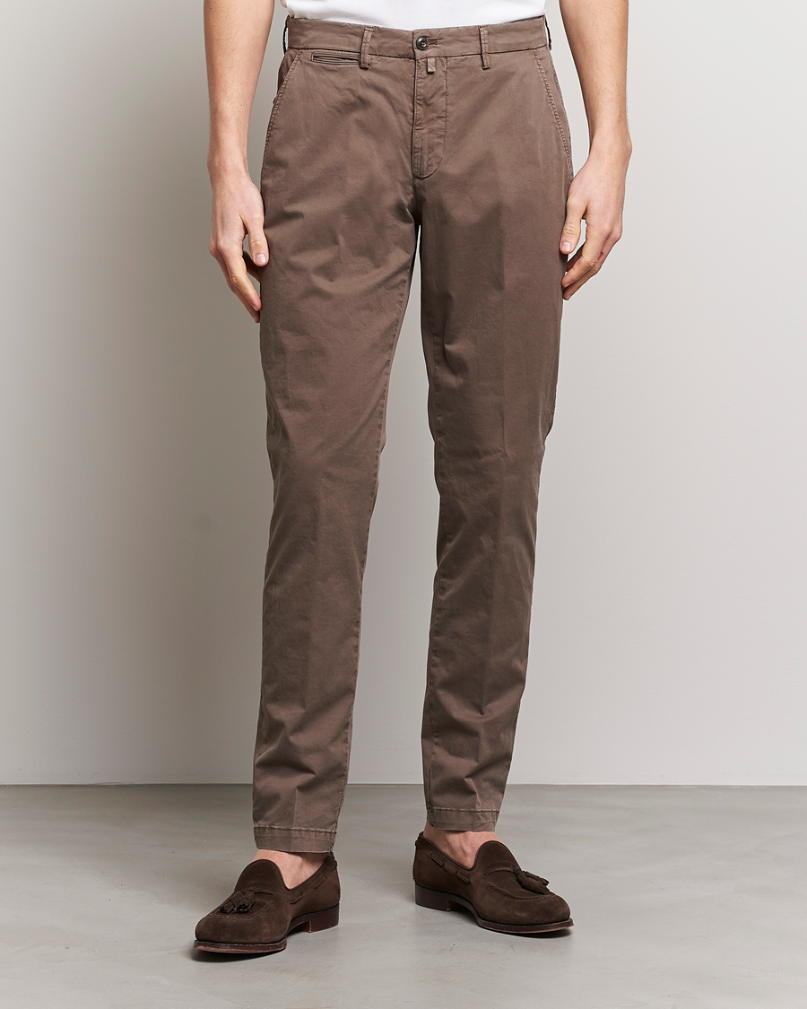 Mies | Chinot | Briglia 1949 | Tapered Fit Cotton Twill Stretch Chinos Brown