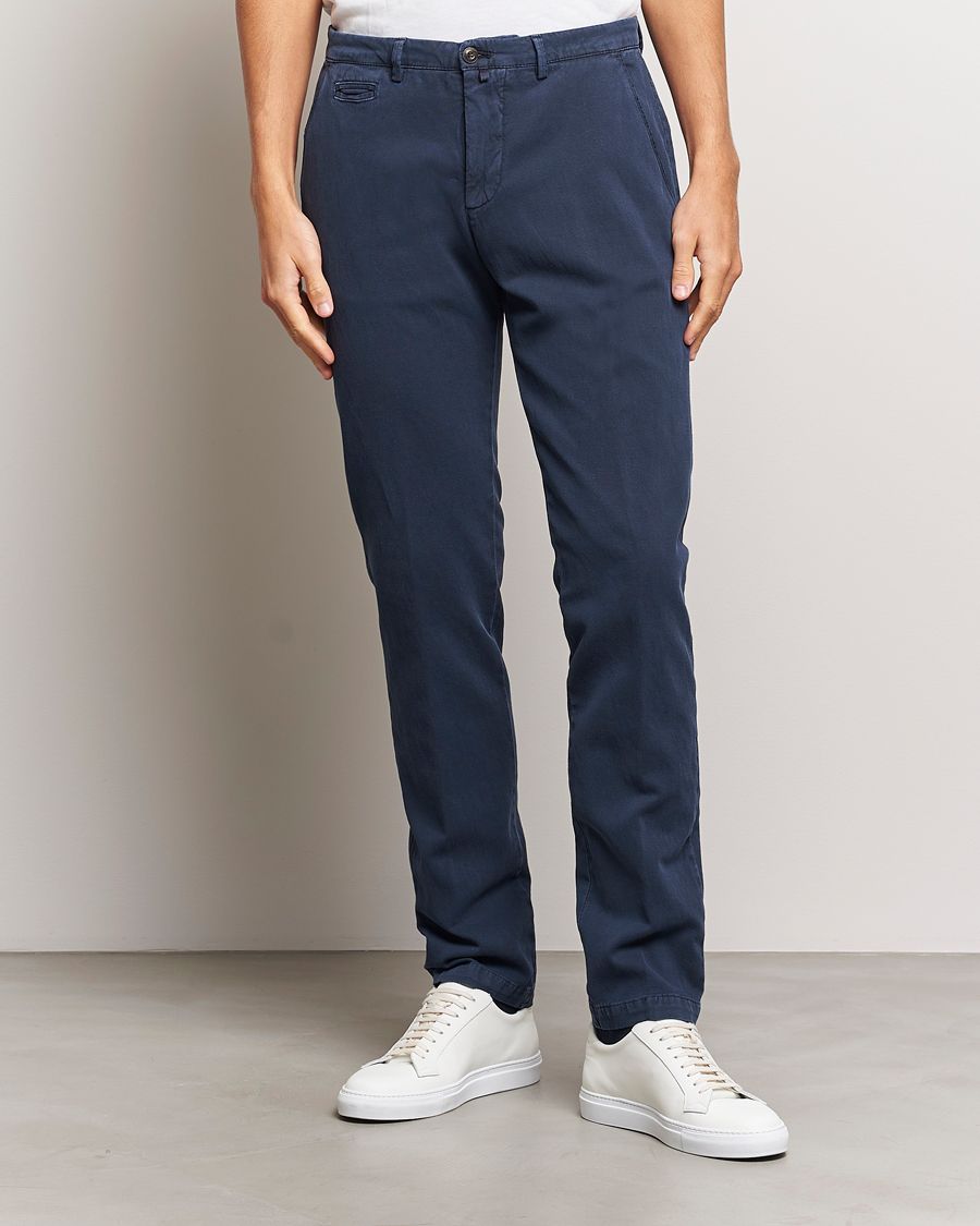 Mies | Pellavan paluu | Briglia 1949 | Slim Fit Diagonal Cotton Stretch Trousers Navy