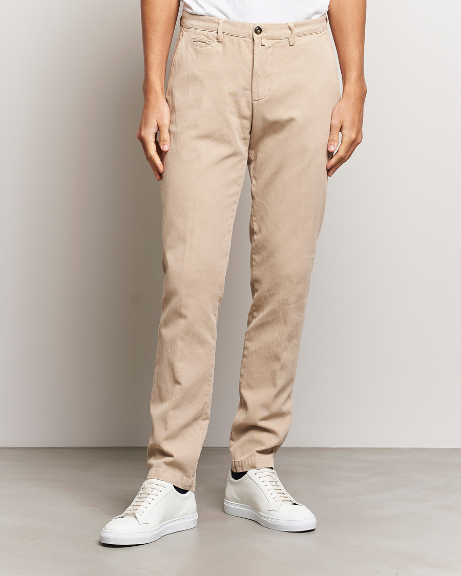 Mies | Pellavan paluu | Briglia 1949 | Slim Fit Diagonal Cotton Stretch Trousers Beige
