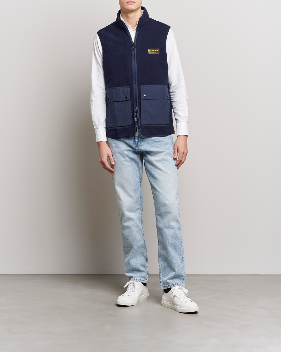 Mies | Ulkoliivit | Barbour International | Oak Fleece Gilet Ink Navy
