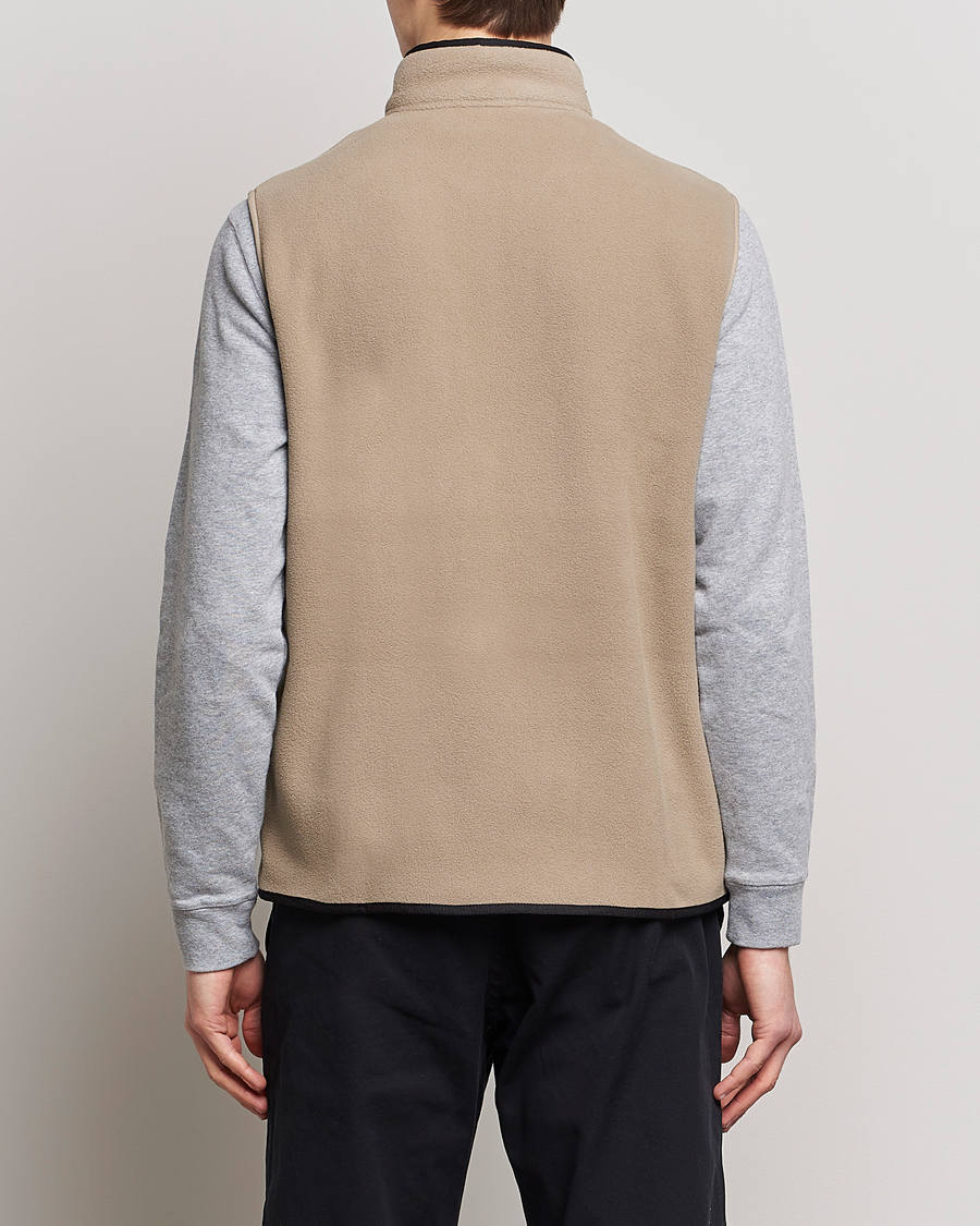 Mies | Puserot | Barbour International | Oak Fleece Gilet Concrete