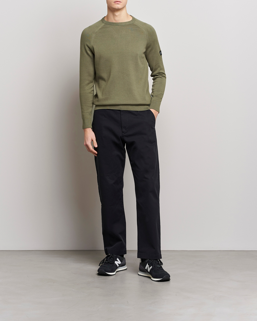 Mies | Puserot | Barbour International | Cotton Crew Neck Light Moss