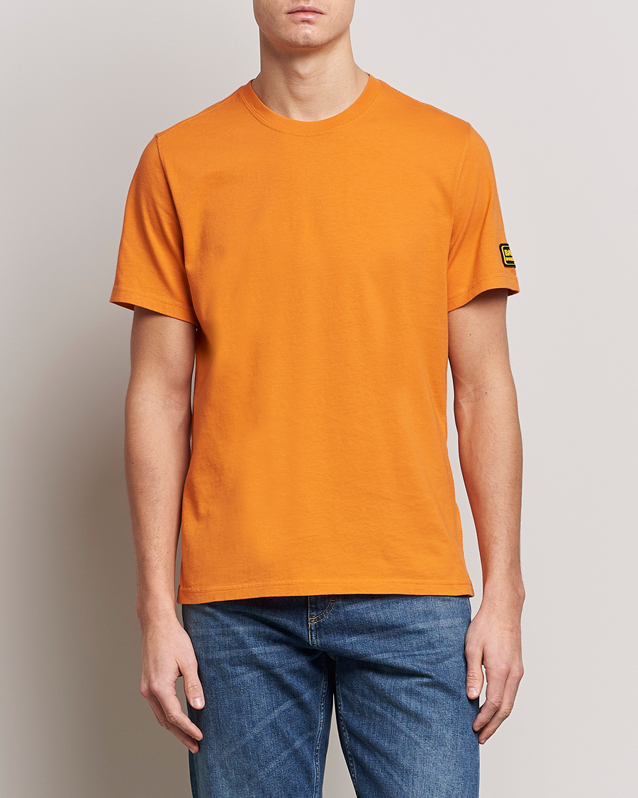 Mies |  | Barbour International | Devise Crew Neck T-Shirt Amber Orange