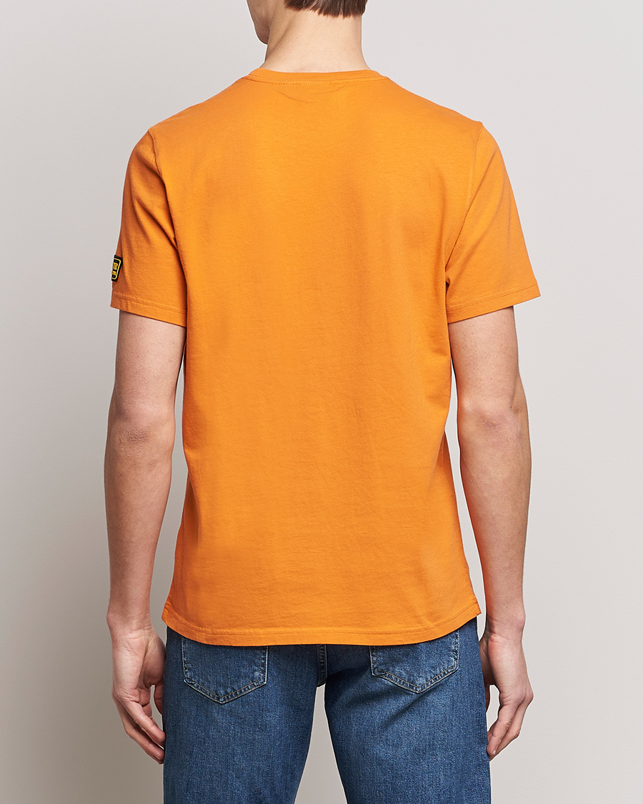 Mies | T-paidat | Barbour International | Devise Crew Neck T-Shirt Amber Orange