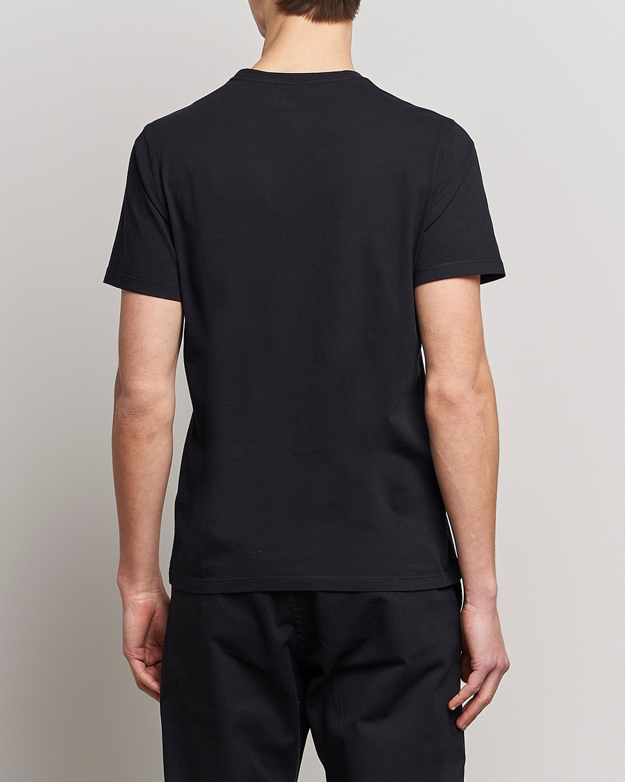 Mies | T-paidat | Barbour International | Radok Pocket Crew Neck T-Shirt Black