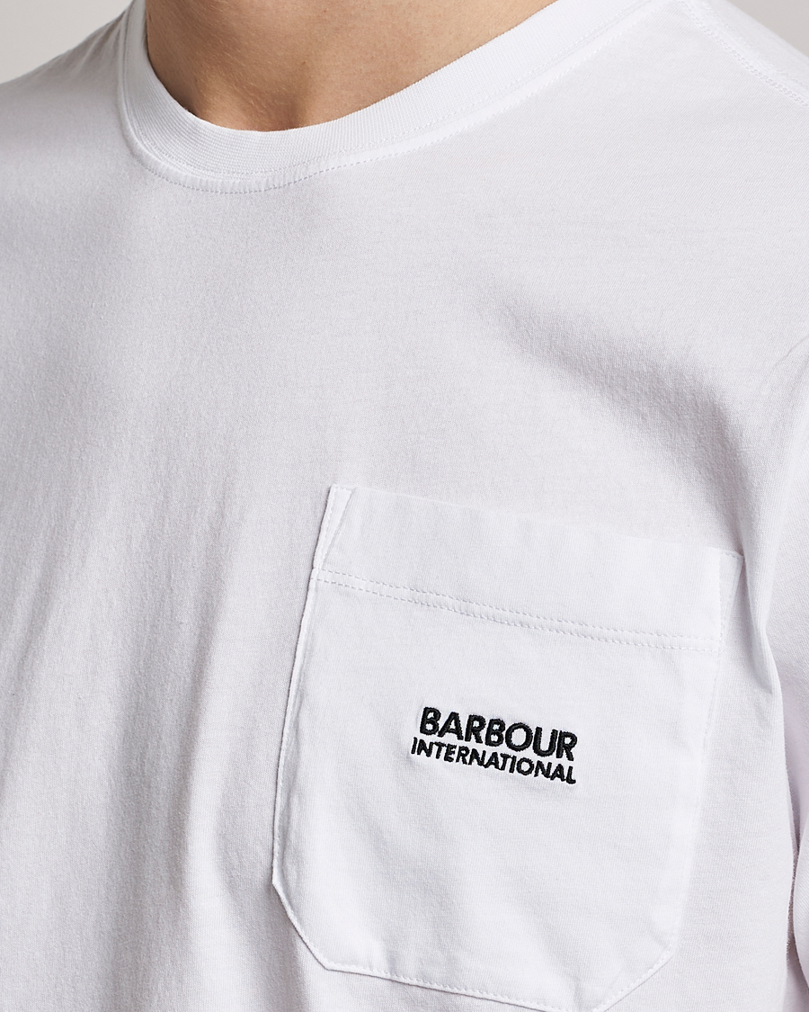 Mies | T-paidat | Barbour International | Radok Pocket Crew Neck T-Shirt White
