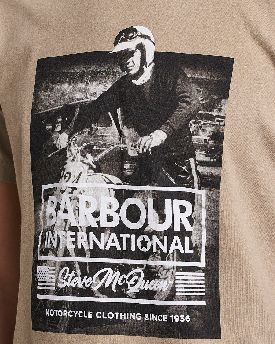 Mies | T-paidat | Barbour International | Morris Steve McQueen Crew Neck T-Shirt Khaki