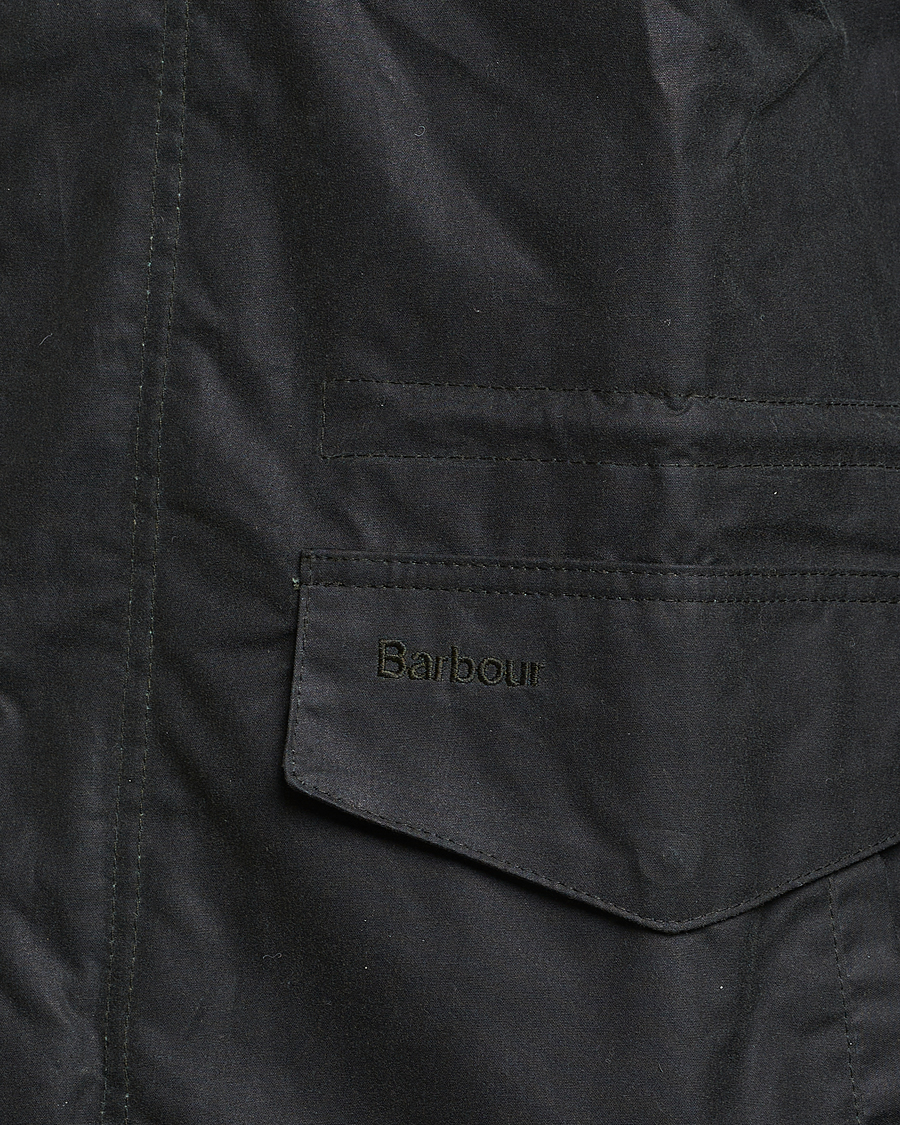 Mies | Takit | Barbour Lifestyle | Farnham Vax Jacket Sage Green