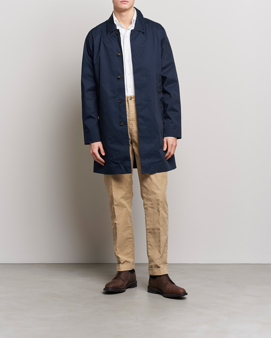 Mies | Takit | Barbour Lifestyle | Rokig Waterproof Car Coat Navy