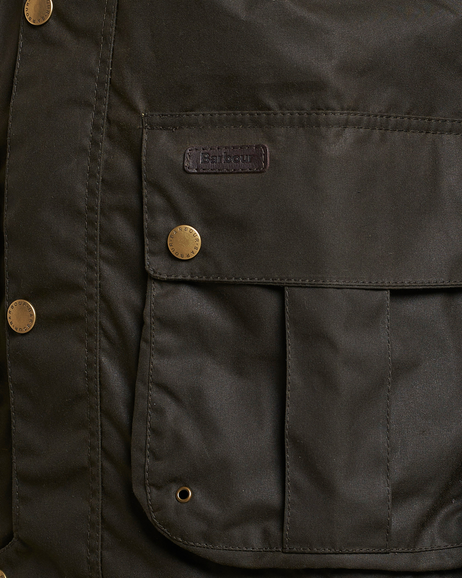 Mies | Takit | Barbour Lifestyle | Dunlin Vax Jacket Olive