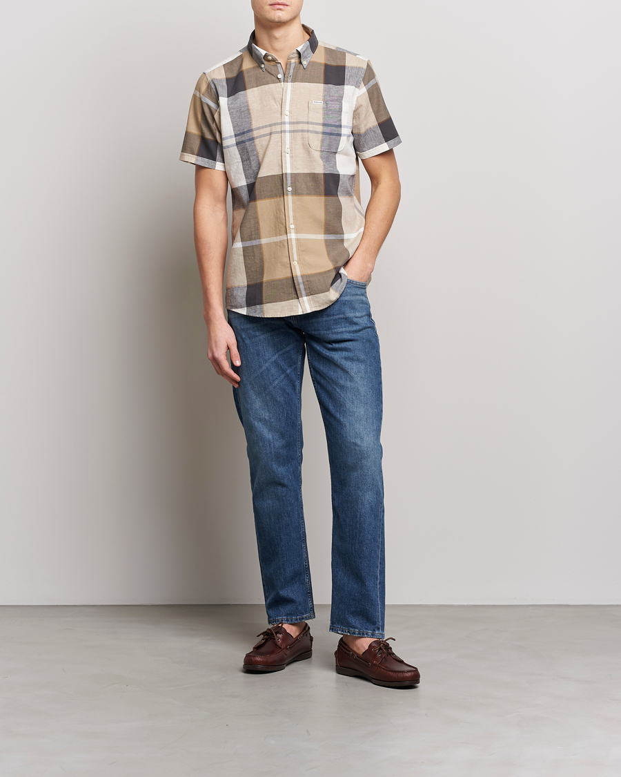 Mies | Kauluspaidat | Barbour Lifestyle | Tailored Fit Douglas Cotton/Linen Shirt Beige