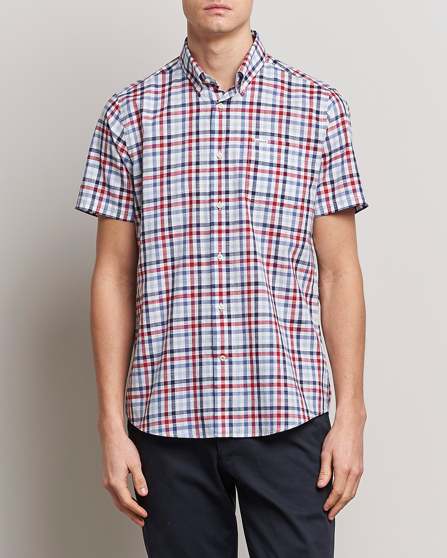 Mies | Lyhythihaiset kauluspaidat | Barbour Lifestyle | Tailored Fit Kinson Short Sleeve Checked Shirt Red