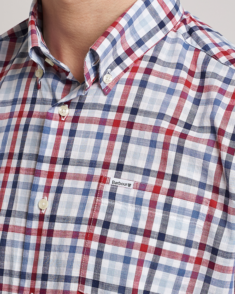 Mies | Kauluspaidat | Barbour Lifestyle | Tailored Fit Kinson Short Sleeve Checked Shirt Red