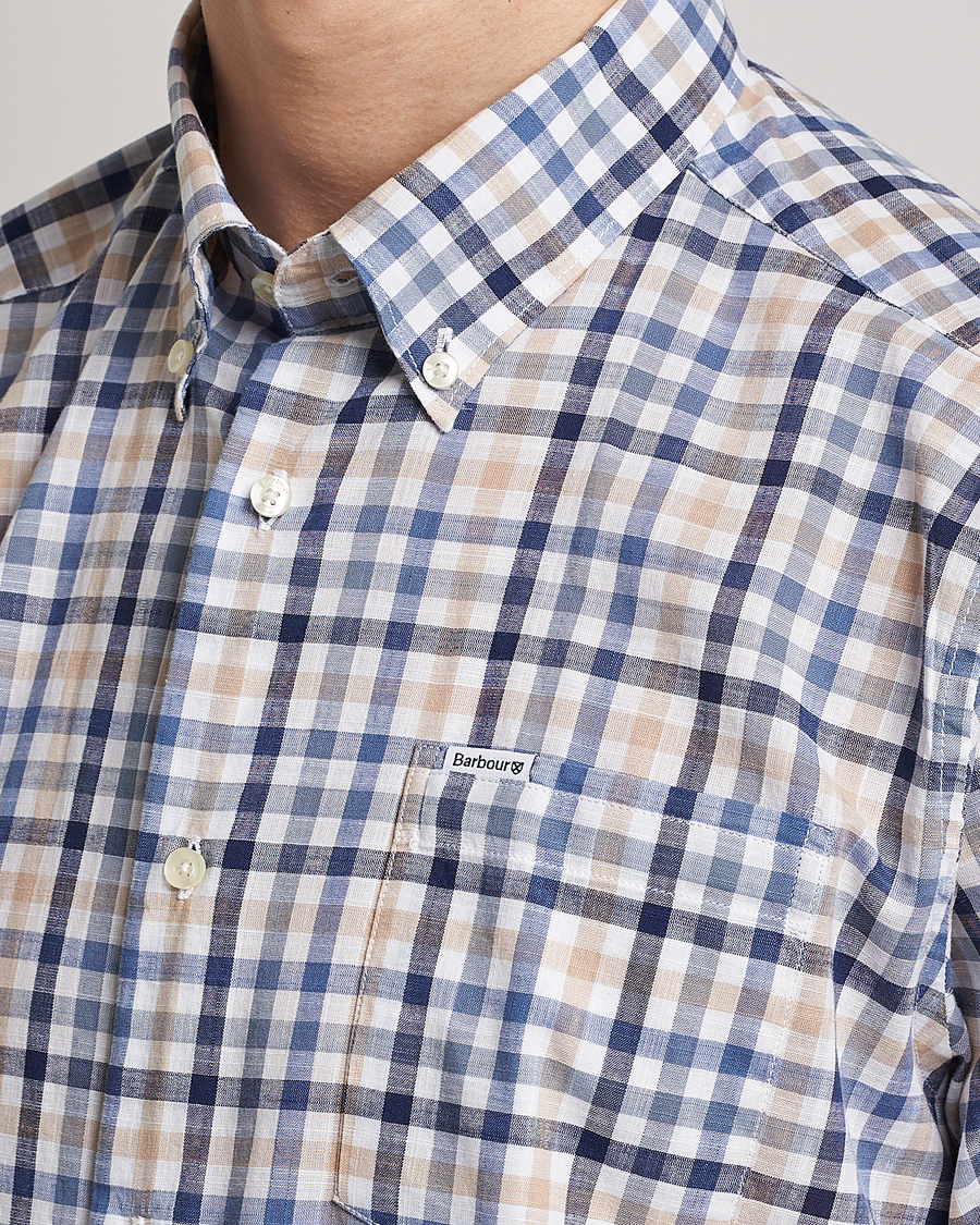 Mies | Kauluspaidat | Barbour Lifestyle | Tailored Fit Kinson Short Sleeve Checked Shirt Stone