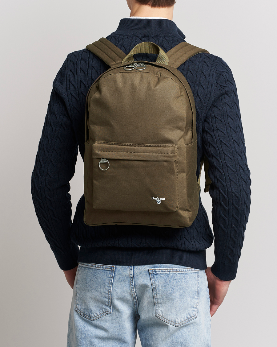 Mies | Laukut | Barbour Lifestyle | Cascade Canvas Backpack Olive