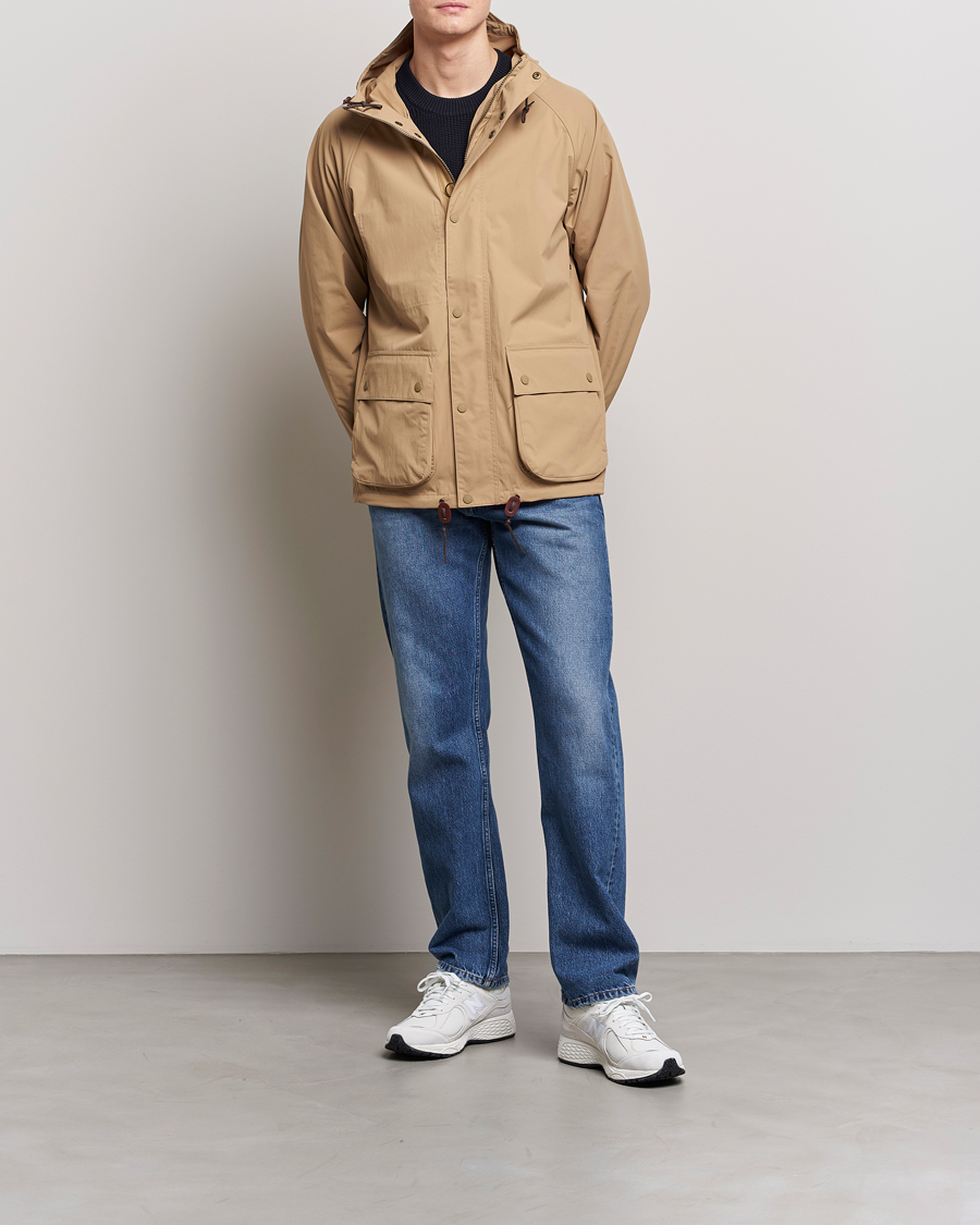 Mies | Takit | Barbour White Label | Hooded Field Parka Trench