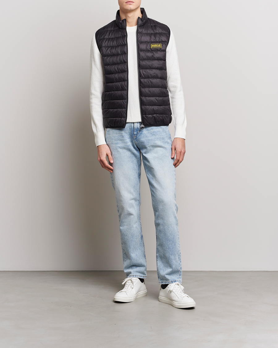 Mies | Barbour International Racer Reed Gilet Black | Barbour International | Racer Reed Gilet Black