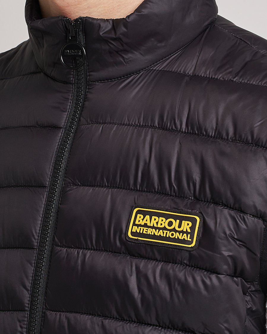 Mies | Barbour International Racer Reed Gilet Black | Barbour International | Racer Reed Gilet Black