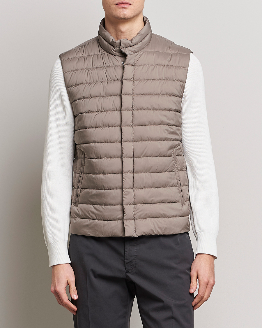 Mies | Takit | Herno | Nuage Matt Nylon Vest Taupe