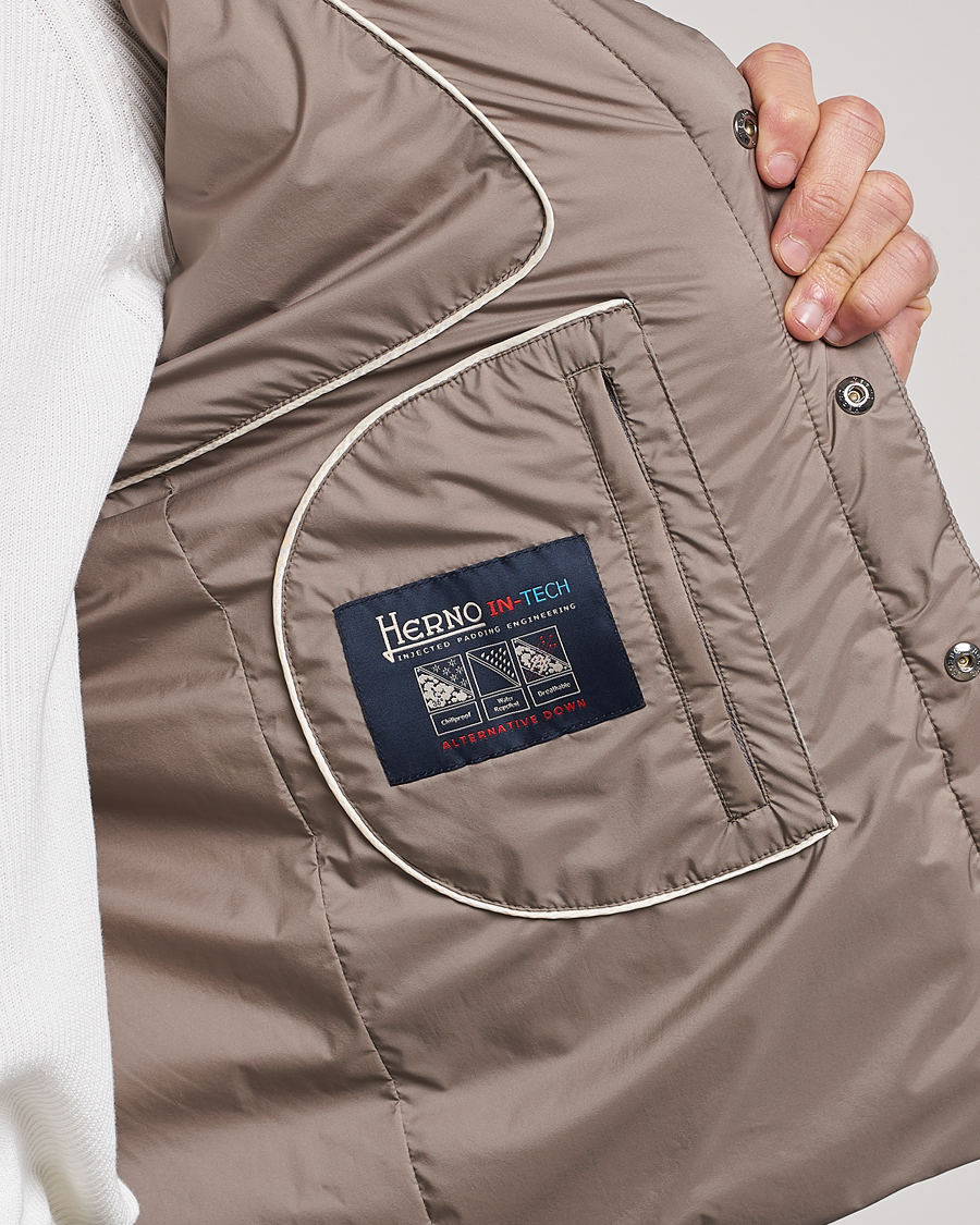 Mies | Takit | Herno | Nuage Matt Nylon Vest Taupe