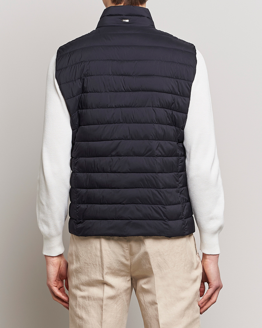 Mies | Ulkoliivit | Herno | Nuage Matt Nylon Vest Midnight