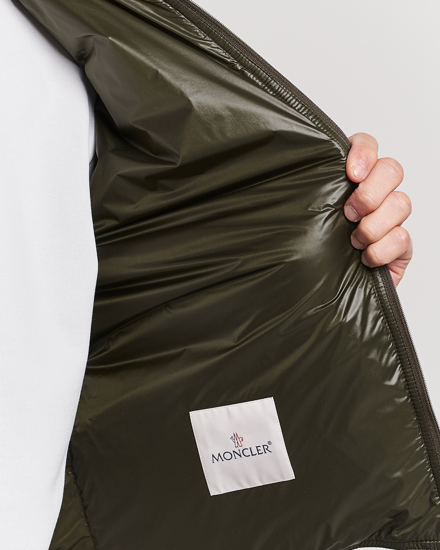 Mies | Ulkoliivit | Moncler | Gui Down Vest Military Green