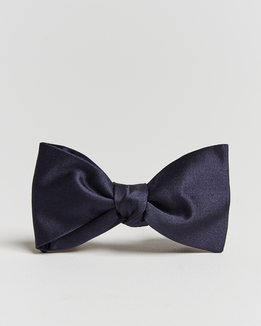 Mies | Rusetit | Amanda Christensen | Self Tie Silk Ceremony Navy