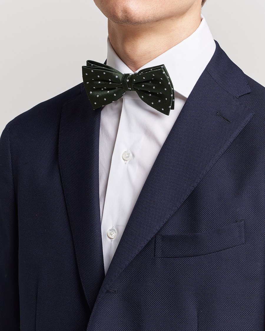 Mies | Amanda Christensen Dot Pre Tie Silk Olive/White | Amanda Christensen | Dot Pre Tie Silk Olive/White