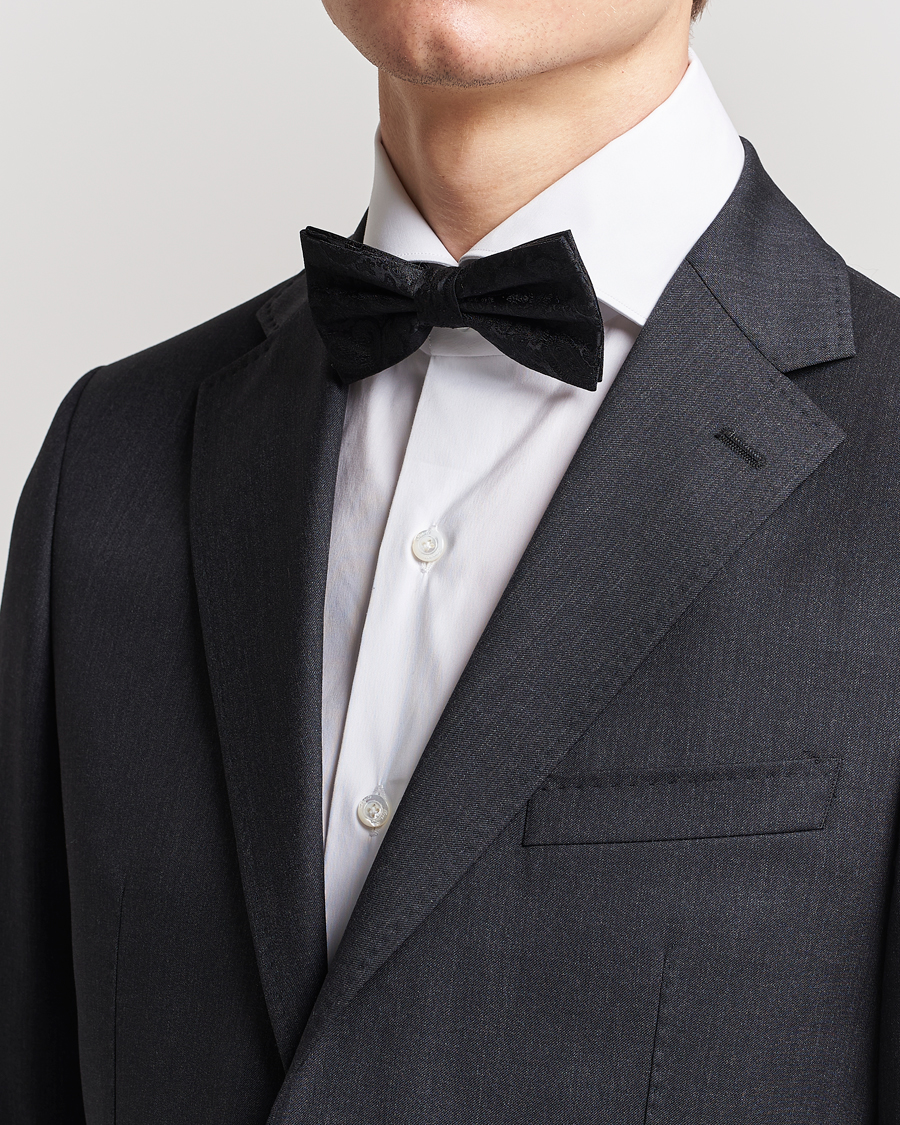 Mies | Amanda Christensen Tonal Paisley Pre Tie Silk Black | Amanda Christensen | Tonal Paisley Pre Tie Silk Black