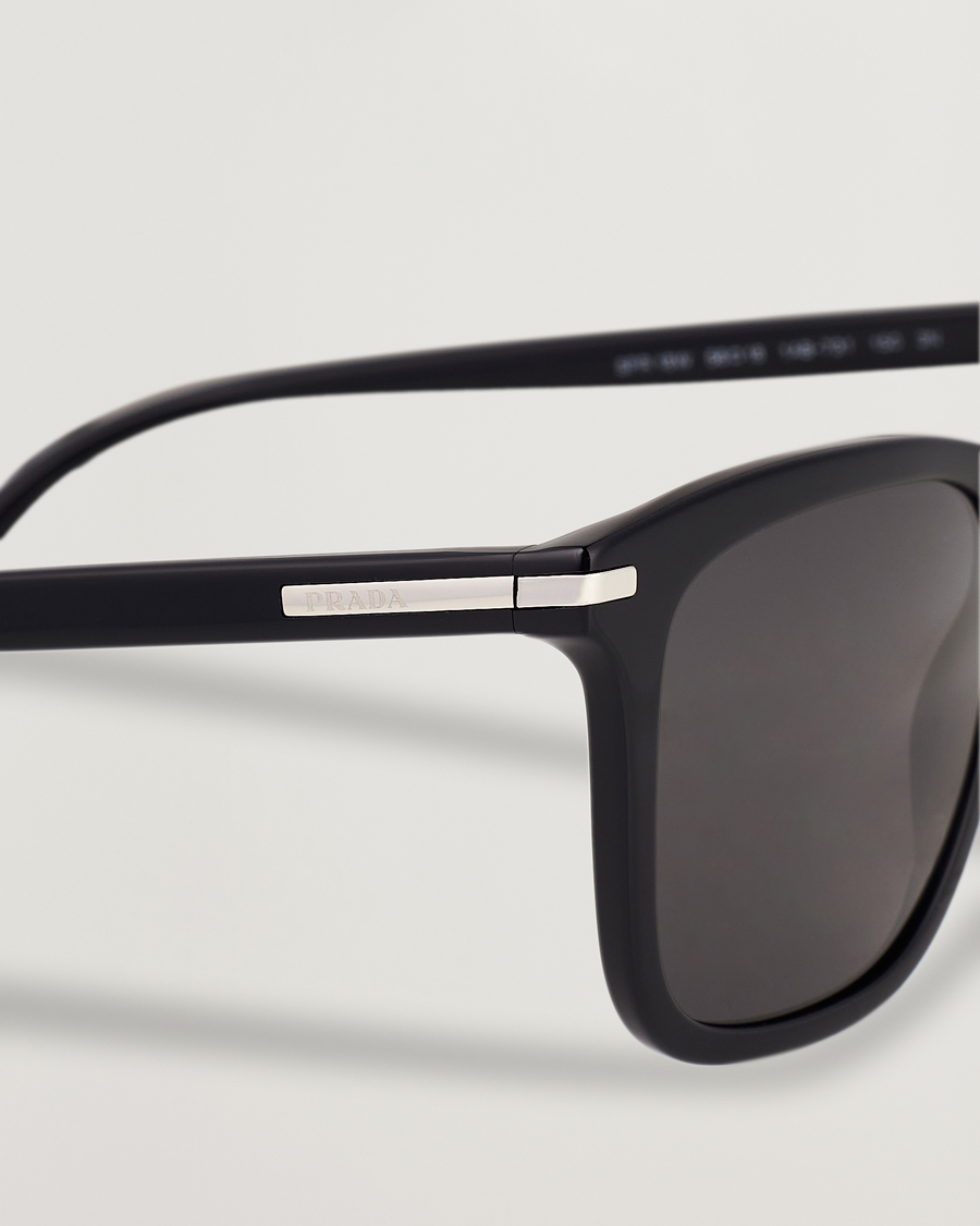 Mies | Neliskulmaiset aurinkolasit | Prada Eyewear | 0PR 18WS Sunglasses Black