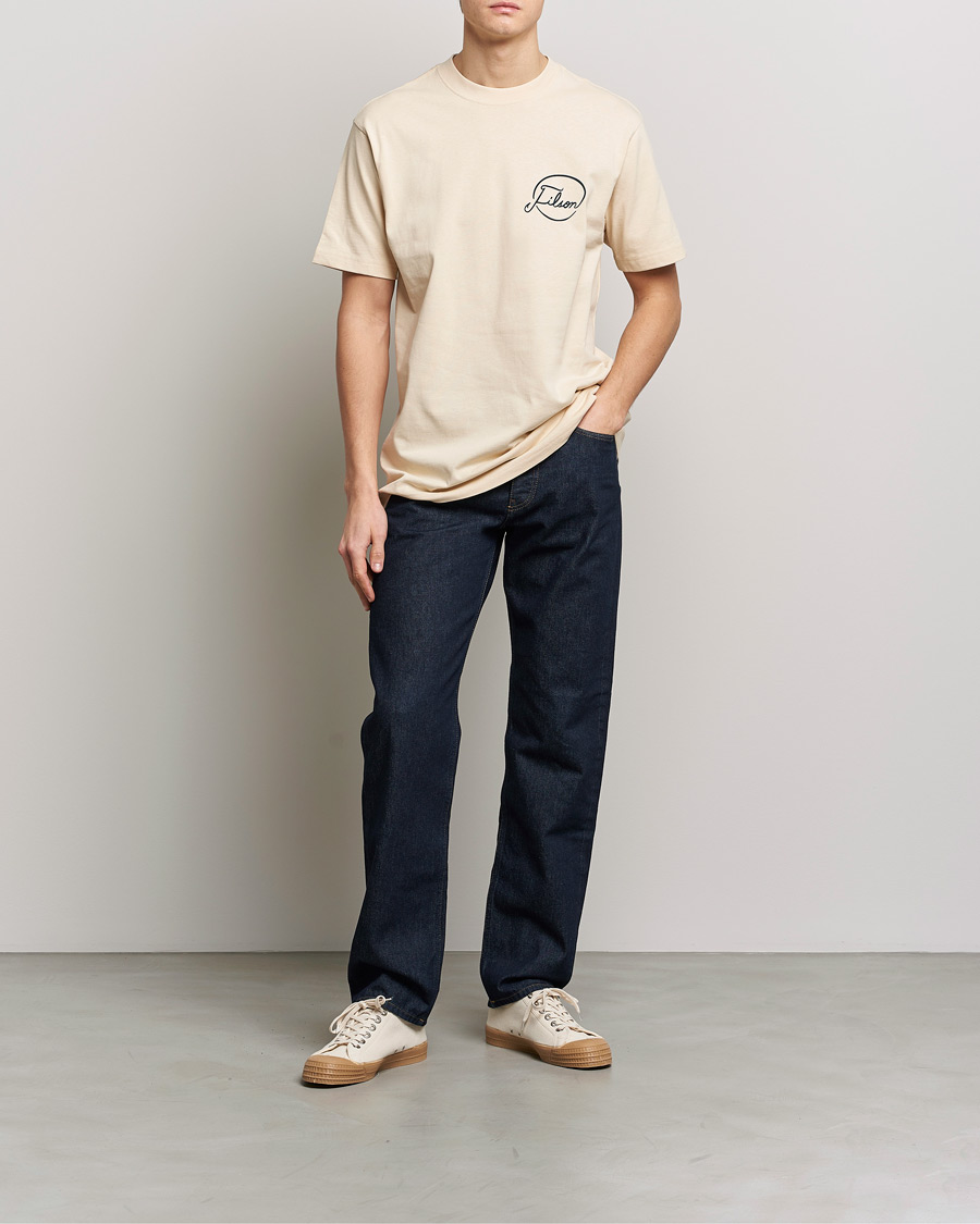 Mies | T-paidat | Filson | Pioneer Graphic T-Shirt Stone