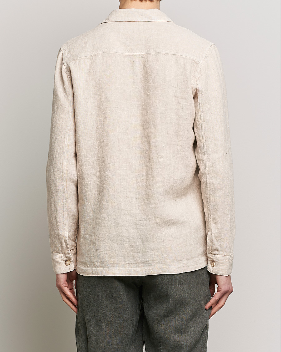Mies | Kauluspaidat | A Day's March | Bangher Linen Overshirt Oyster