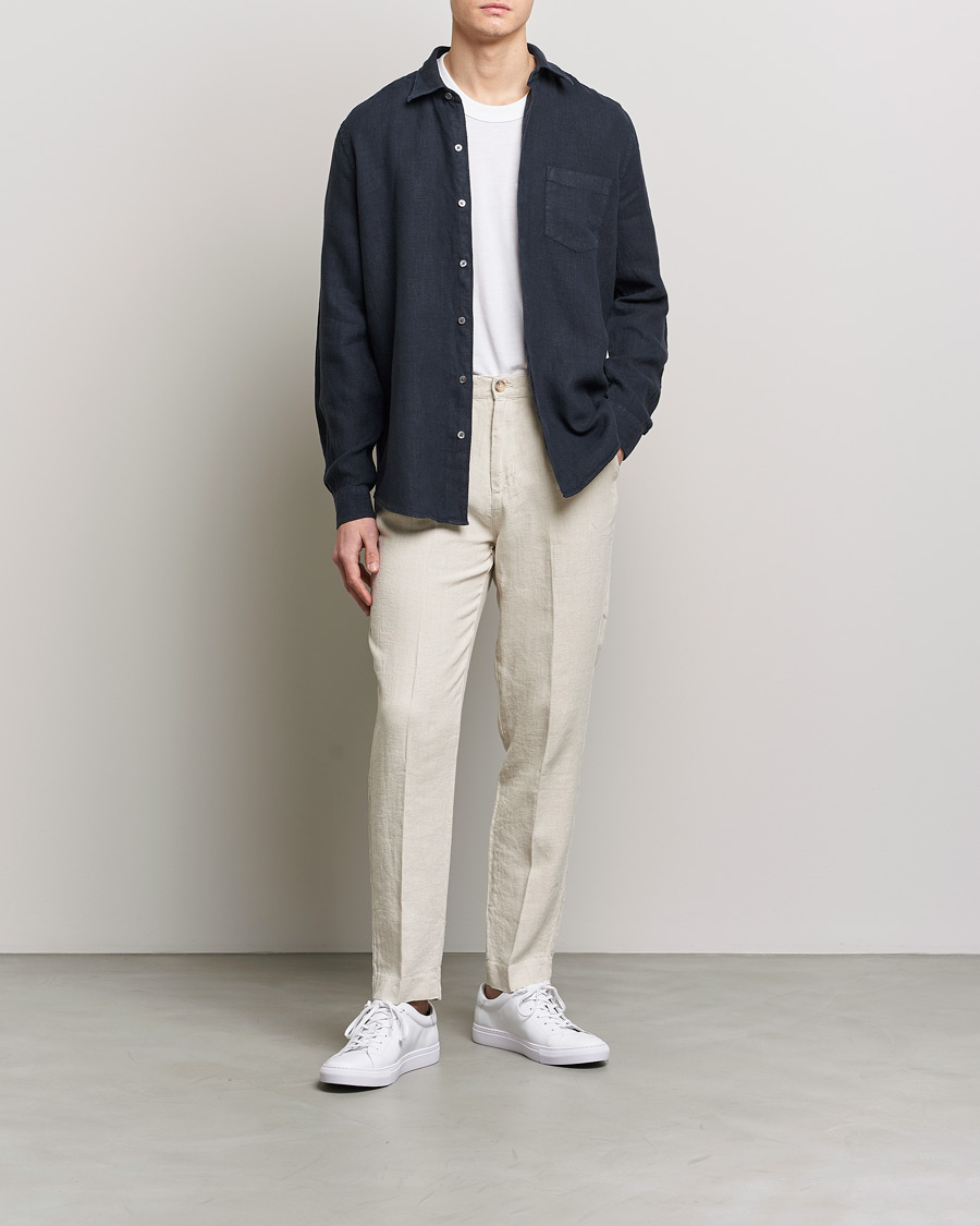 Mies | Kauluspaidat | A Day's March | Abu Linen Shirt Dark Navy