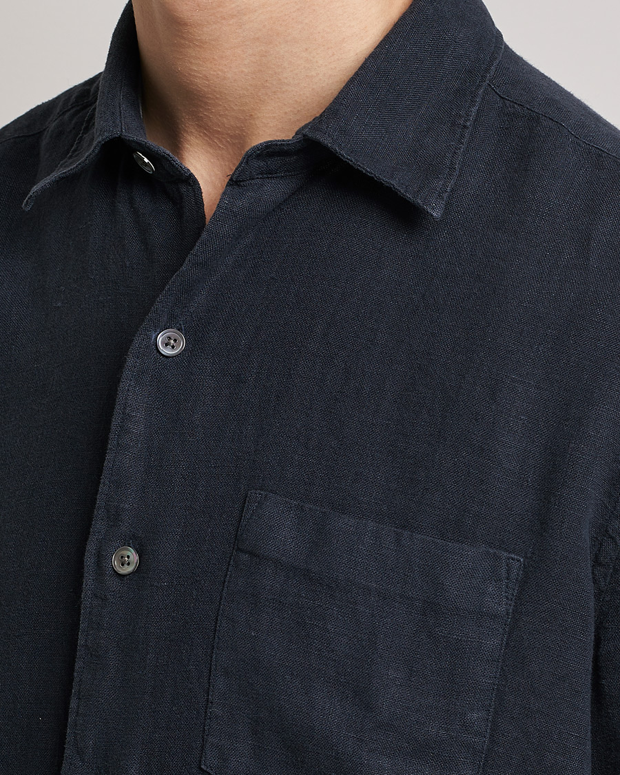Mies | Kauluspaidat | A Day's March | Abu Linen Shirt Dark Navy