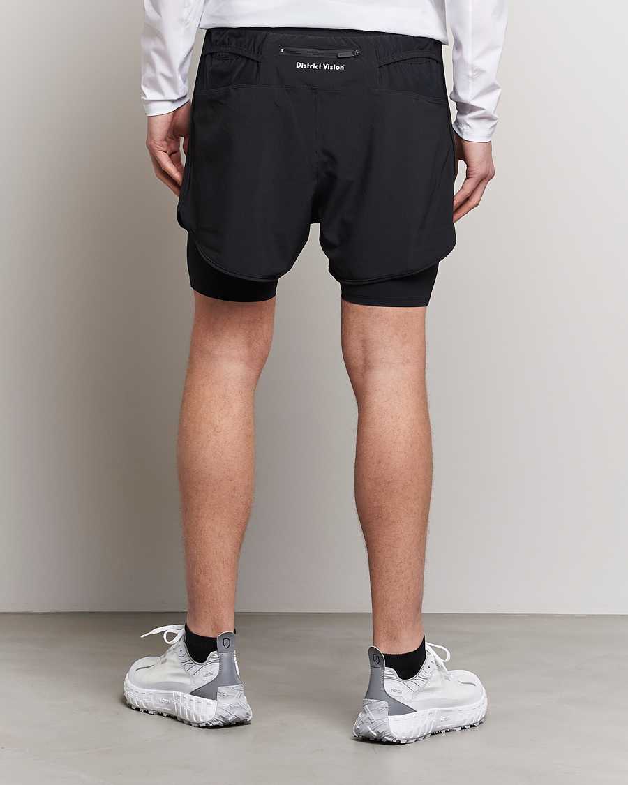Mies | Shortsit | District Vision | Aaron Trail Shorts Black