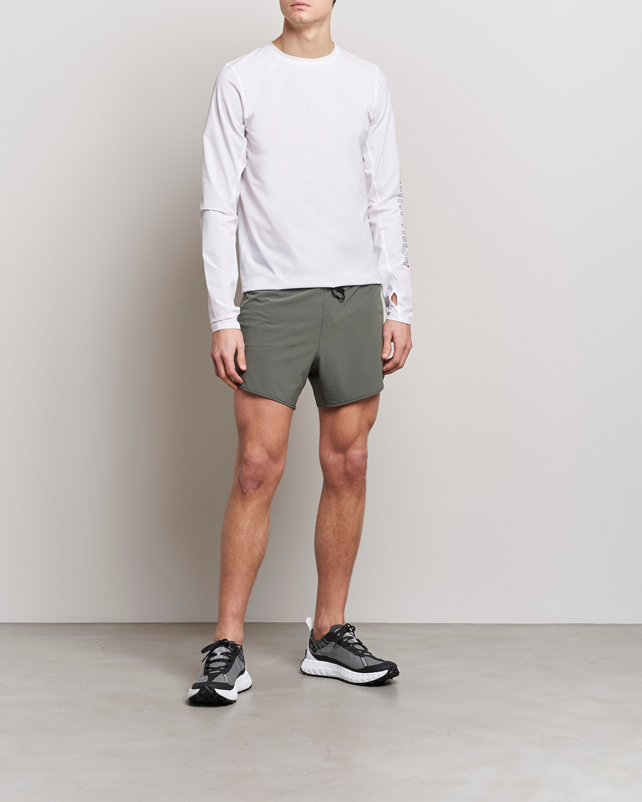Mies | Shortsit | District Vision | Spino Training Shorts Sage