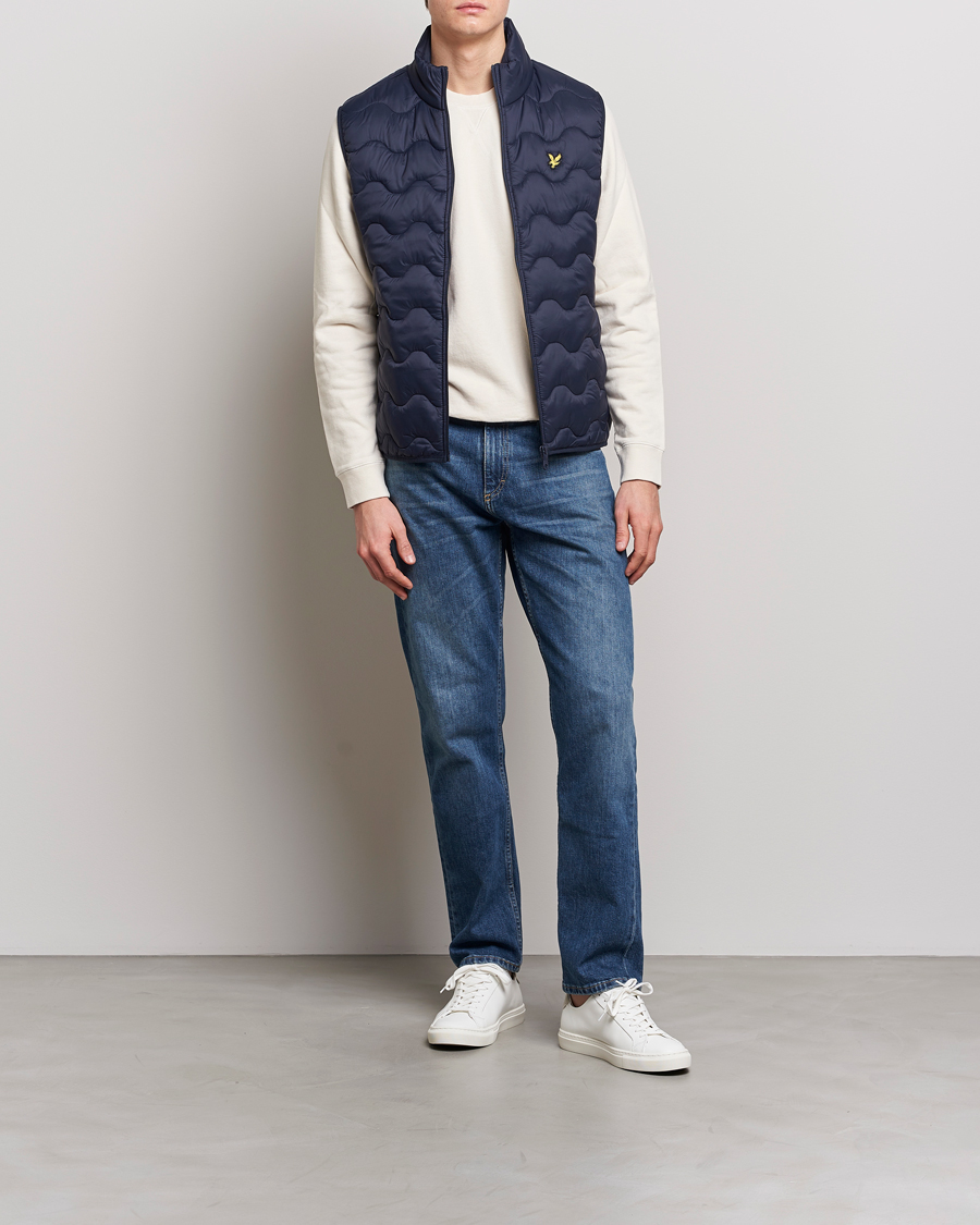 Mies | Ulkoliivit | Lyle & Scott | Crest Quilted Gilet Vest Dark Navy