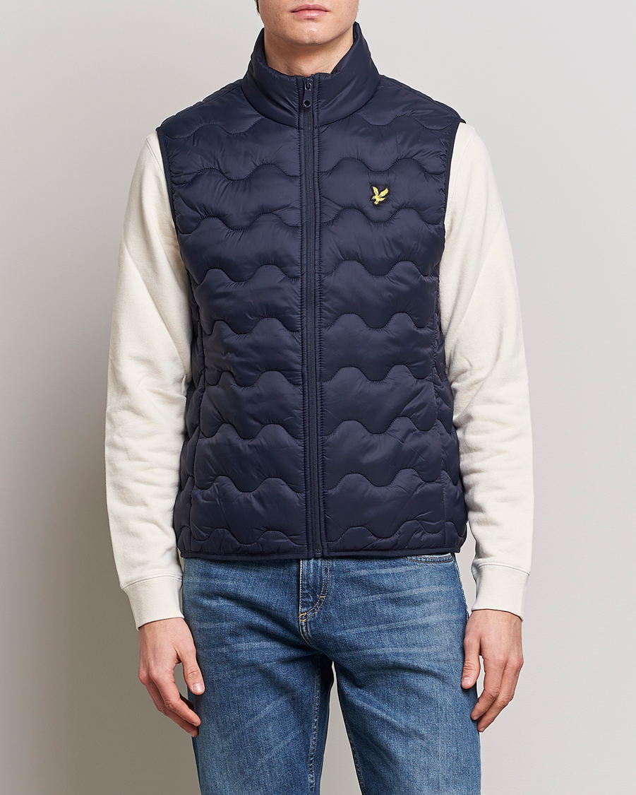 Mies | Ulkoliivit | Lyle & Scott | Crest Quilted Gilet Vest Dark Navy