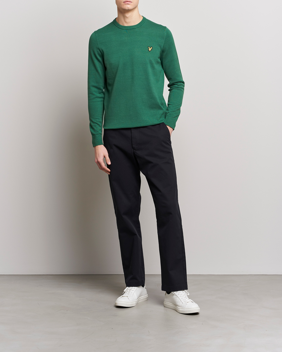 Mies | Puserot | Lyle & Scott | Crew Neck Cotton Sweater English Green