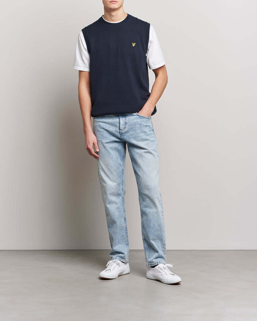 Mies | Puserot | Lyle & Scott | Cotton Vest Dark Navy