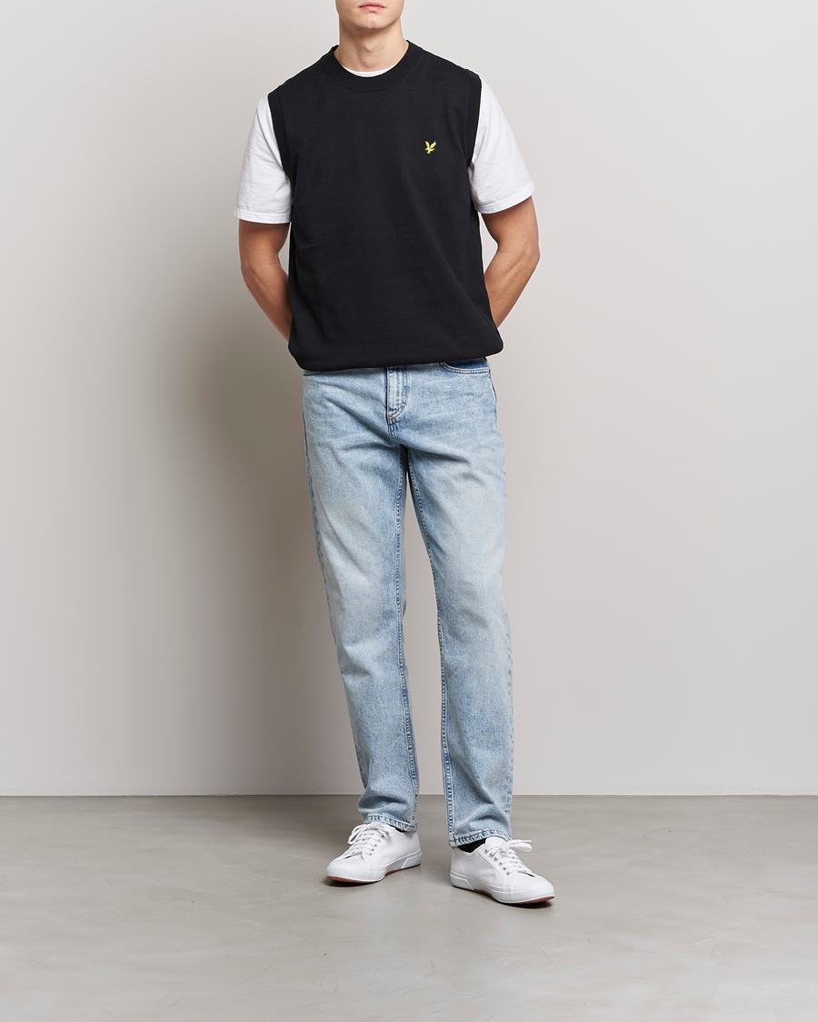 Mies | Puserot | Lyle & Scott | Cotton Vest Black